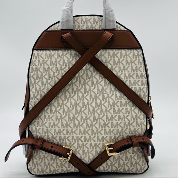 Michael Kors Medium Jaycee Zip Packet Backpack Vanilla - Picture 5 of 13